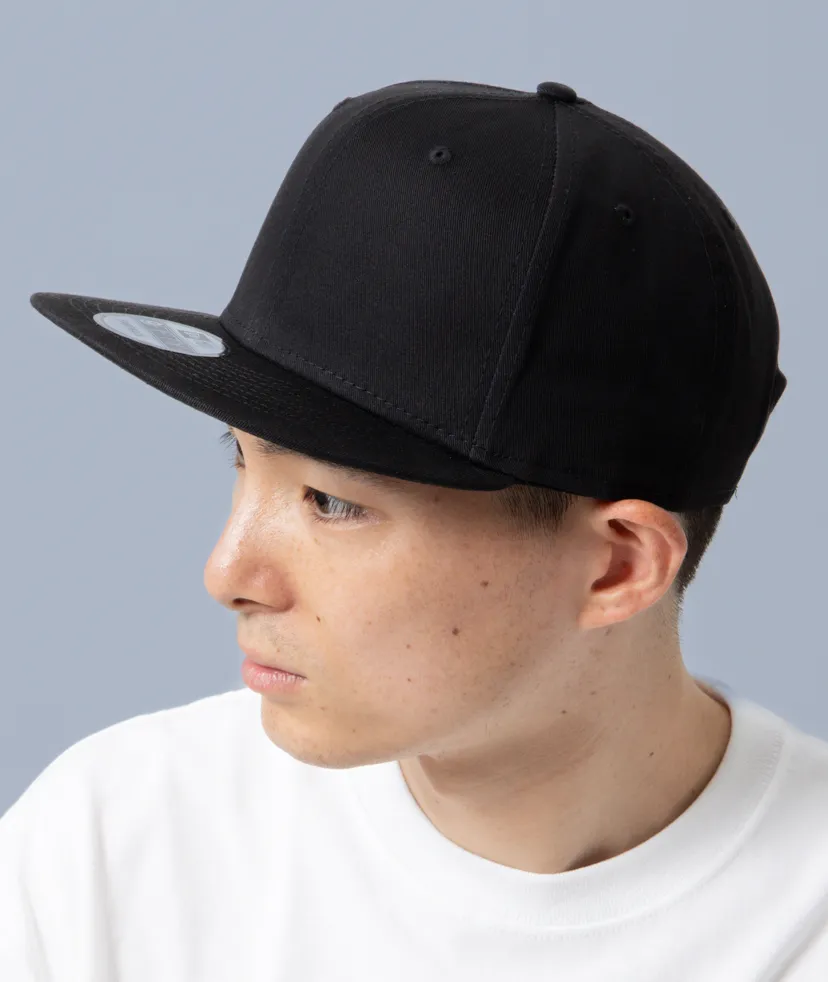 NEWERA  9FIFTY フラットビルスナップバックキャップ